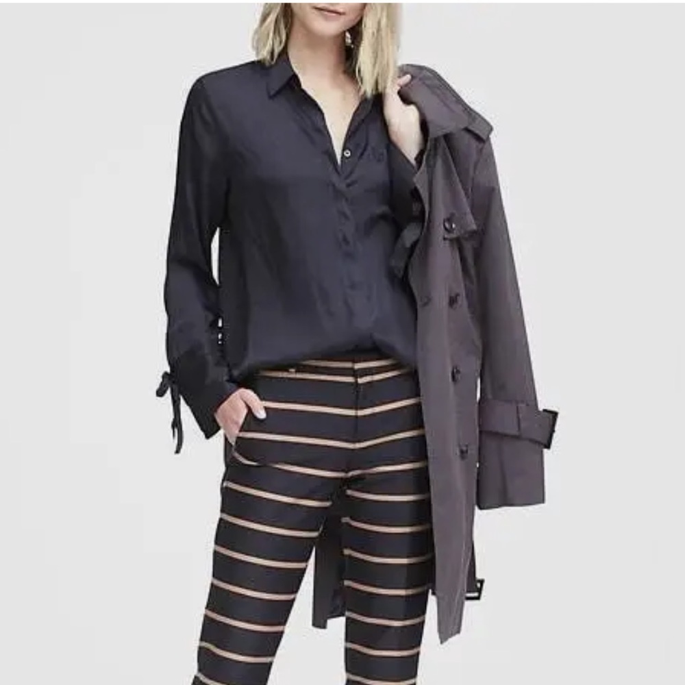 Banana Republic PARKER TUNIC-FIT TIE-CUFF‎ SATIN SHIRT